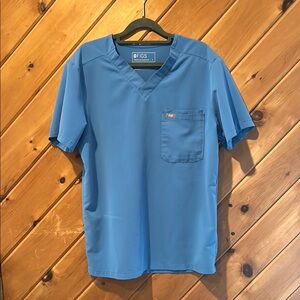 Figs Technical Collection Men’s Scrub Catarina Top in Capri blue